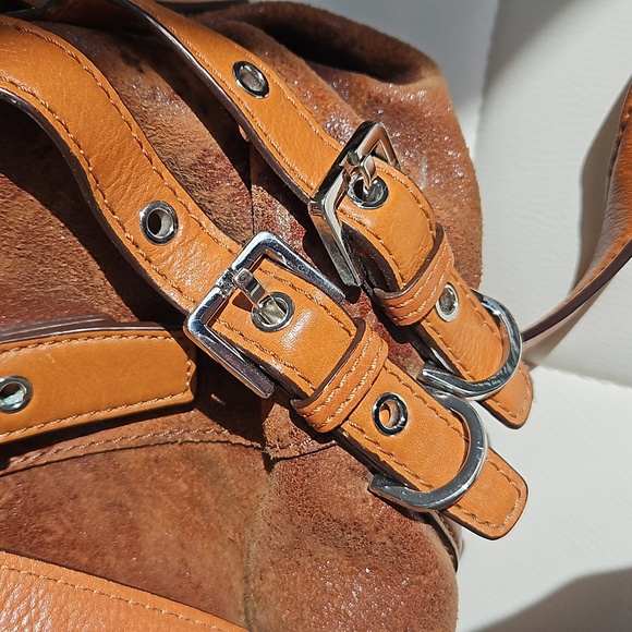 RARE Vintage Michael Kors Milo distressed leather satchel/crossbody - Picture 10 of 16